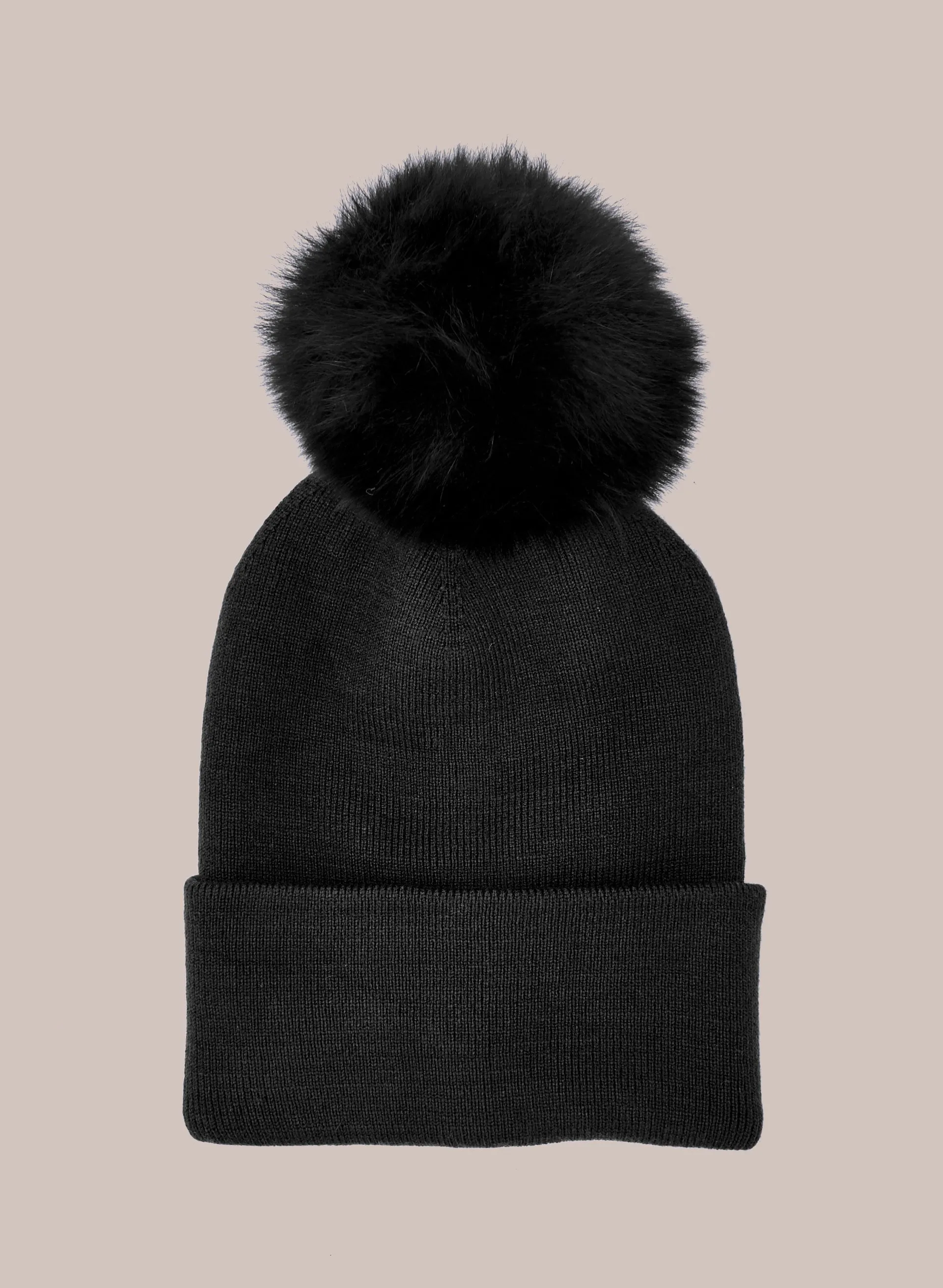 Large Pompom Ribbed Hat